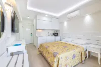 برينسيز كينلي سويتس هوتل