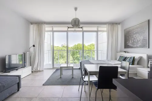 Poznań Apartments Towarowa - Homestays
