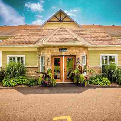 Le 204 Champlain Bromont Hotel Exterior