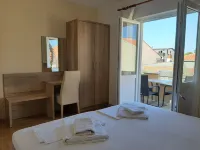Apartments Edo Hotel a Gajac