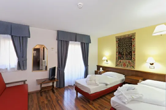 Hotel Baita Clementi