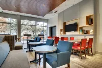 Holiday Inn Express & Suites Charleston NE MT Pleasant US17 Hotel a Isle of Palms