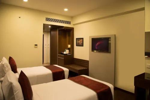 V7 Hotel