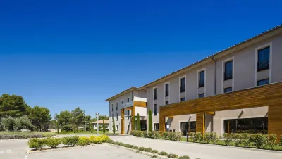 Grand Prix Hôtel & Restaurant Hotels in Le Beausset