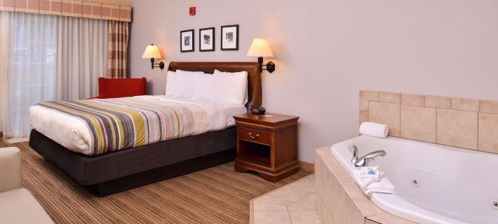 Country Inn & Suites by Radisson, Omaha Airport, IA Hotels in Pottawattamie County