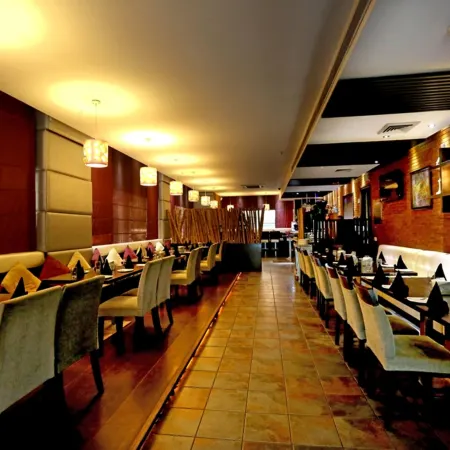 Hotel Oyster Отели рядом с достопримечательностью «Монумент Open Hand»