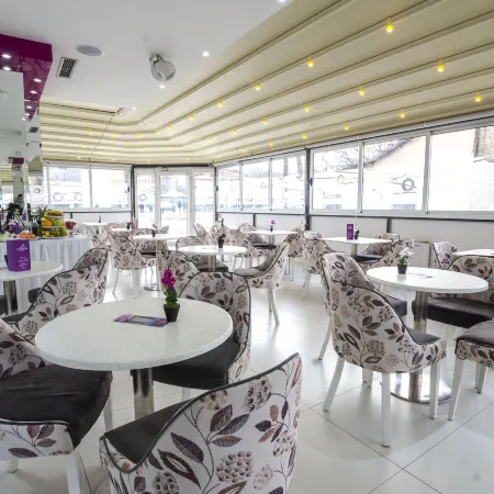 Astera Apart Hotel