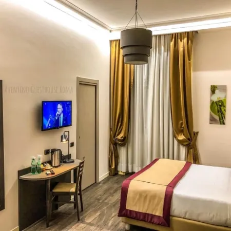 Aventino Guest House Отели рядом с достопримечательностью «Цирк Максимус»