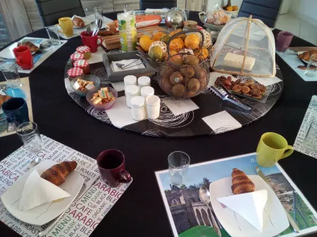 Chambres d'hôtes les Denias Отели рядом с достопримечательностью «Villa gallo-romaine»