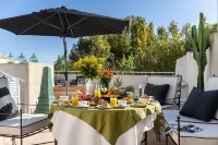 Casa Sevilla 1855 Suites by Época - navetta aeroportuale