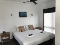 Prom Coast Holiday Lodge Hotels in Sandy Point