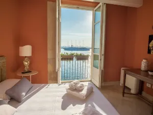 Palazzo Alfeo Aparthotel