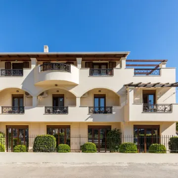 Lemon Tree Corfu Apartments by Konnect