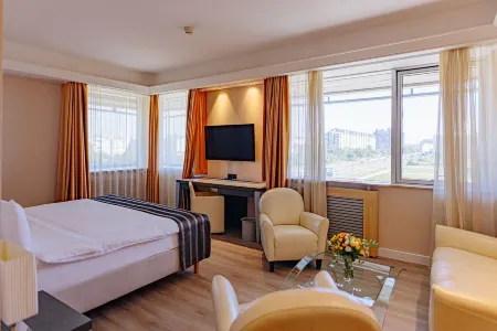 Holiday Inn Belgrade