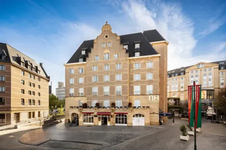 NH Carrefour de L Europe