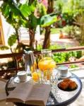 Faedra Beach - breakfast