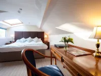 The Minster Hotel Hotels near Clifton