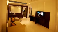 Hotel Sai Nisarg Hotels in Ahmednagar