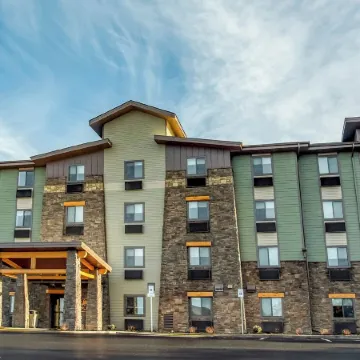 My Place Hotel-Bend, or