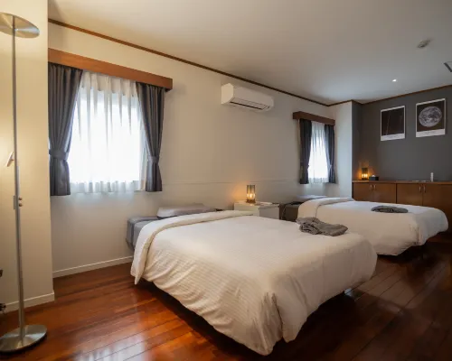HOTEL SPICE+ โรงแรมใกล้โทจินบากะ