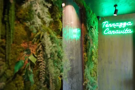 Hotel Caravita