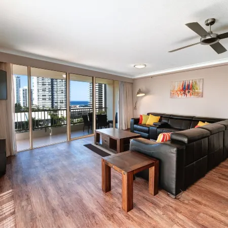 Contessa Holiday Apartments