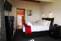 Te Puru Beach Lodge Hotels in 