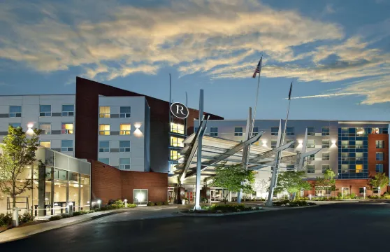 波士頓愛國者中心萬麗酒店