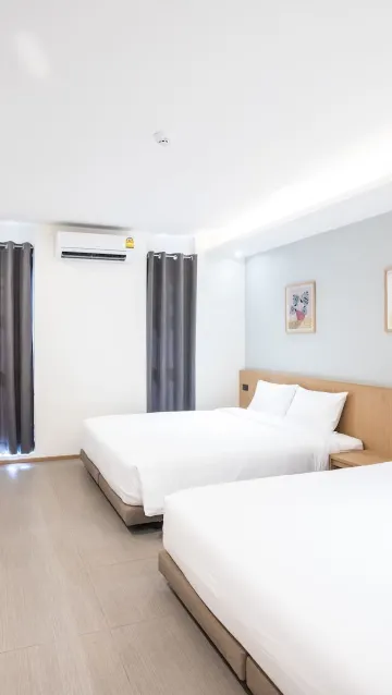 ห้องสแตนดาร์ด 4 ที่นอน