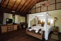 Cerf Island Resort Hotels in Cerf Island