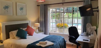 PepperTree Guest House & Apartments