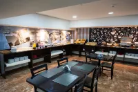 Olavo Bilac Hotel - breakfast