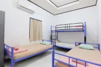 Arjuna Hostel - Pensions