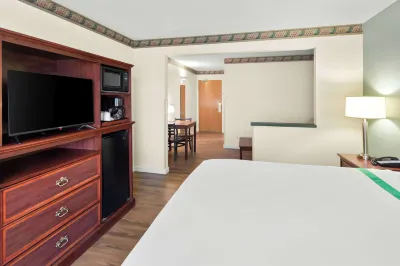 GuestHouse Kelso Longview Hotels in Kelso