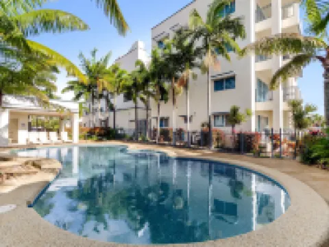 Madison Ocean Breeze Apartments Hotels in North Ward