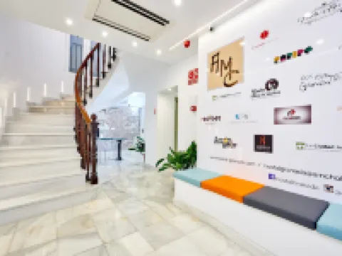 AMC GRANADA - WEB OFICIAL Hoteles en Granada