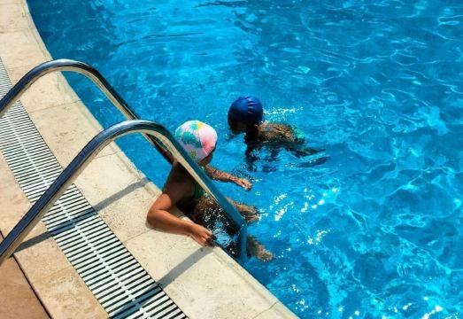 칸다를리 치프틀리기 객실