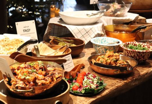 2. 애프터챕터 호텔..