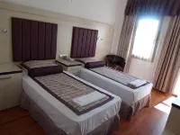 Bronze Hotel