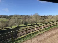 Welsh Marches at Upper Glyn Farm فنادق في تشيبستو