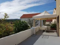 Apartment Lavcevic