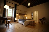 Chateau Saint Martin B&B Hotels in Berenx