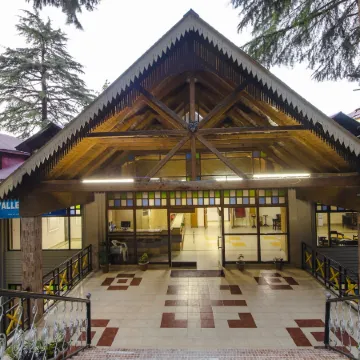 Snow Valley Resorts Dalhousie