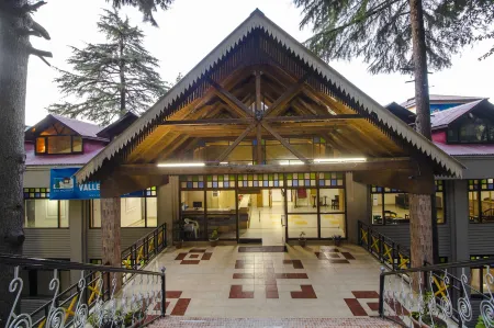 Snow Valley Resorts Dalhousie Отели в г. Чамба