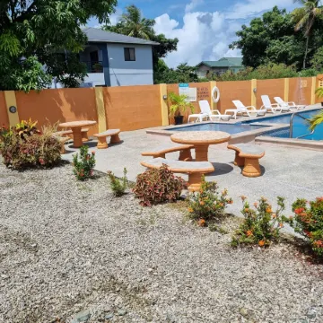 Ri'Biero's Holiday Apartments
