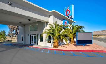 Motel 6 Victorville, CA - Apple Valley