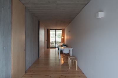 廊下 オー ポルト アパートメンツの写真