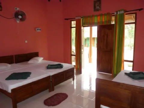 Sigiriya Melrose Villas Hotels near Sigiriya Lion Rock