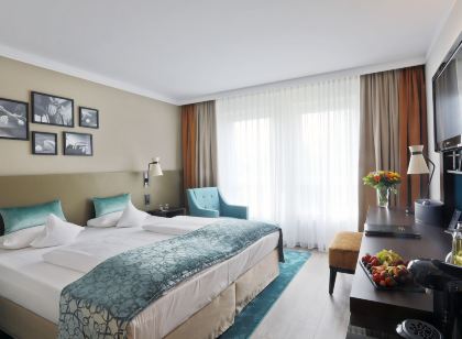 Court Hotel