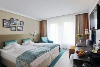 Court Hotel Отели в г. Бад-Ротенфельде